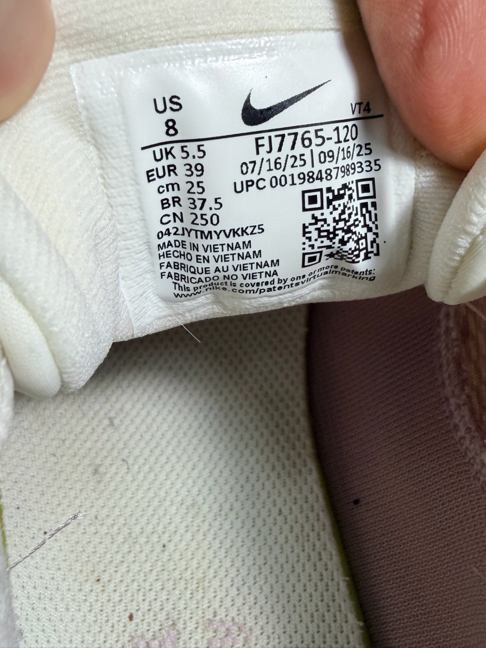 Nike Journey Run Sail Hydrogen Blue Particle Rose Sneakers - Size 8W - Picture 8 of 9